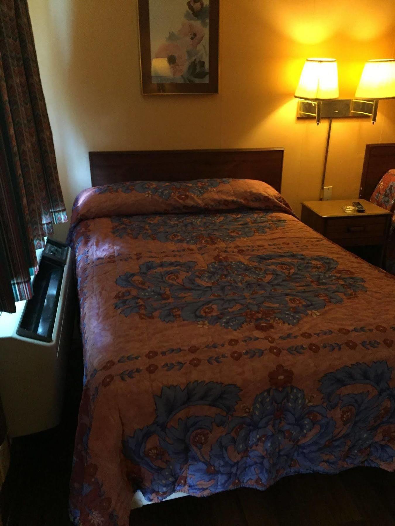 Royal Inn Портсмут Экстерьер фото